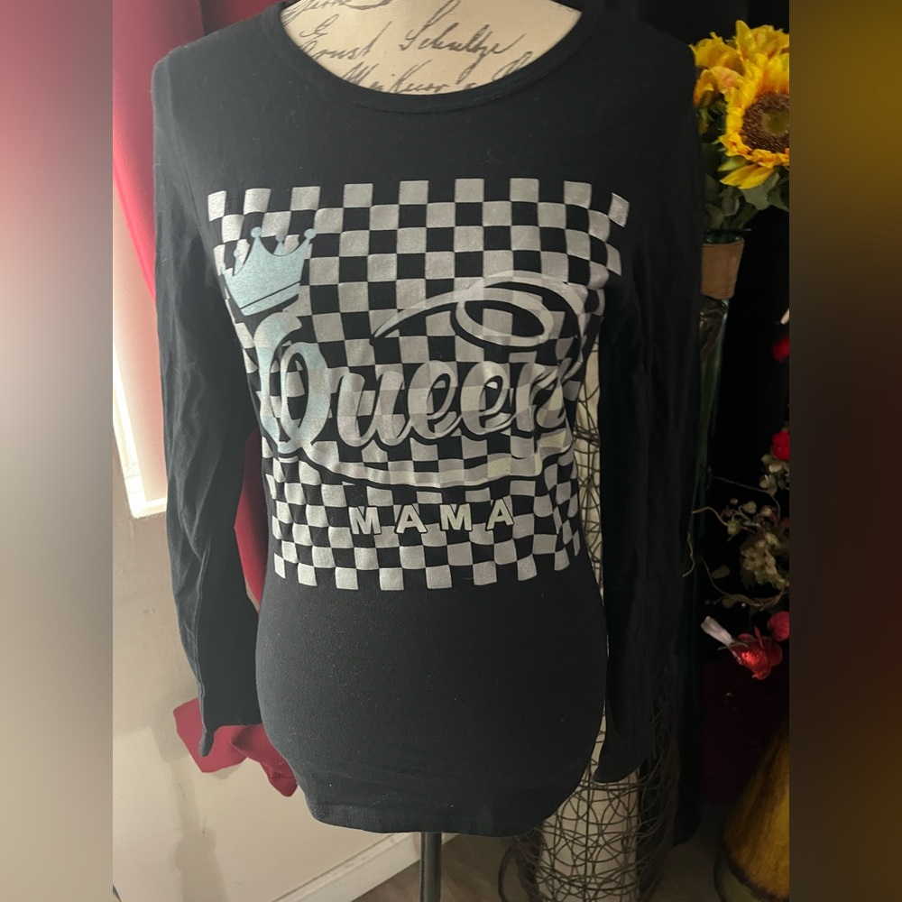 Queen long sleeve